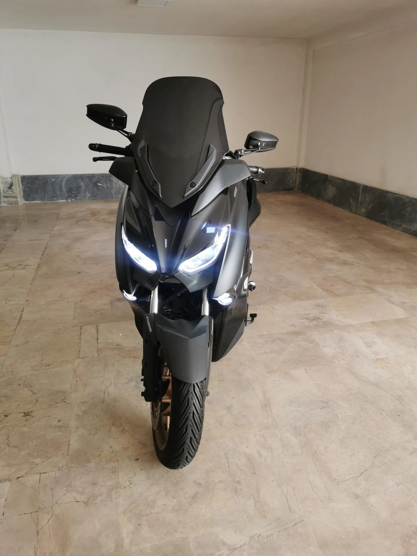 یاماها  XMAX 250 2
