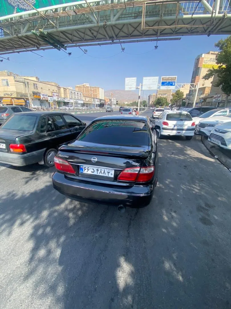 نیسان  ماکسیما 4