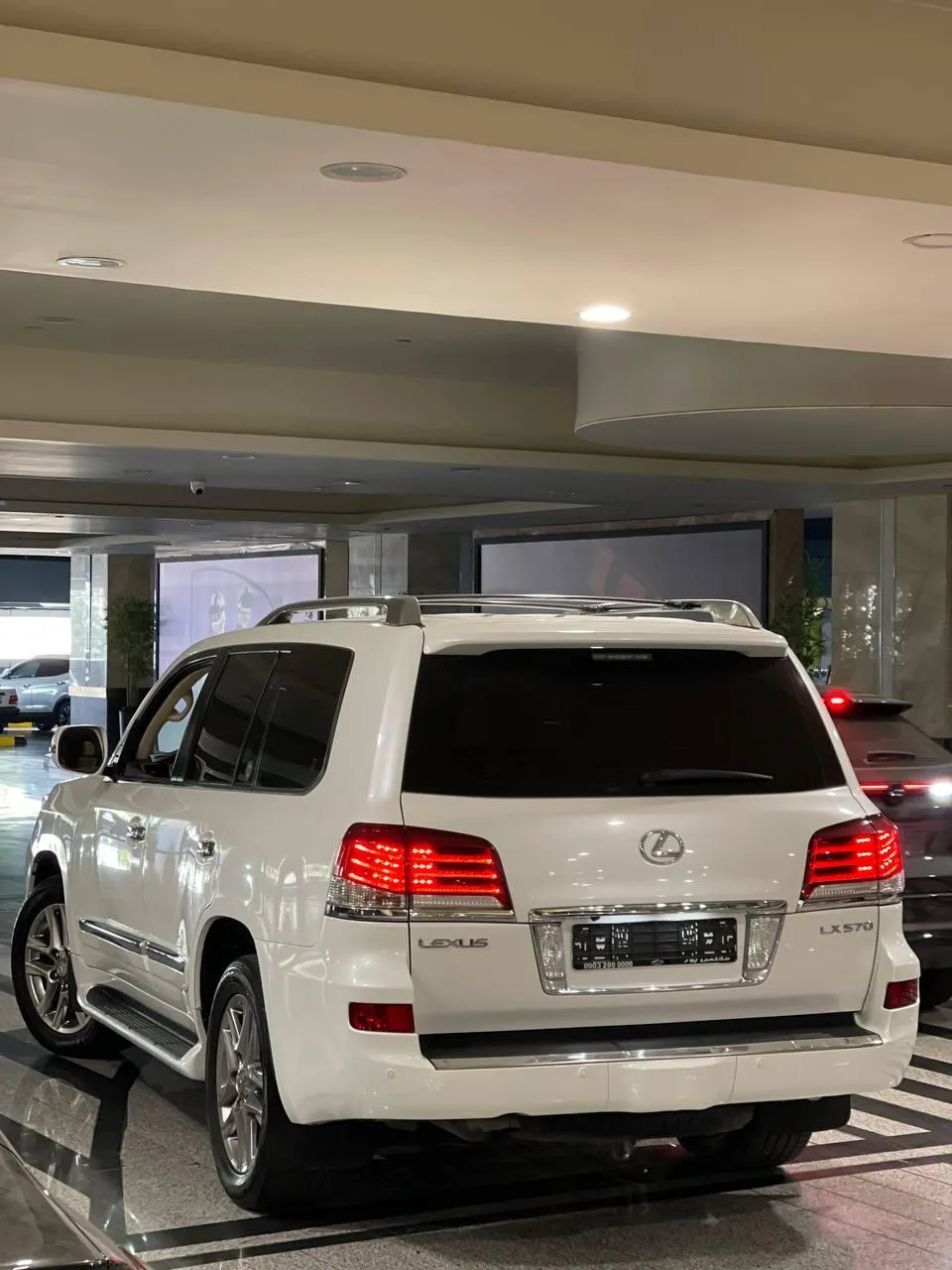 لکسوس  LX 6
