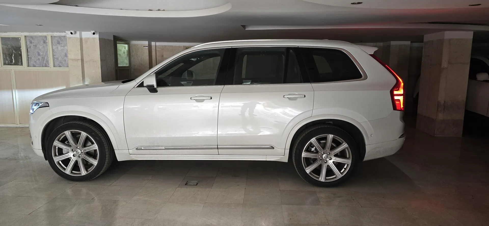 ولوو  XC90 2