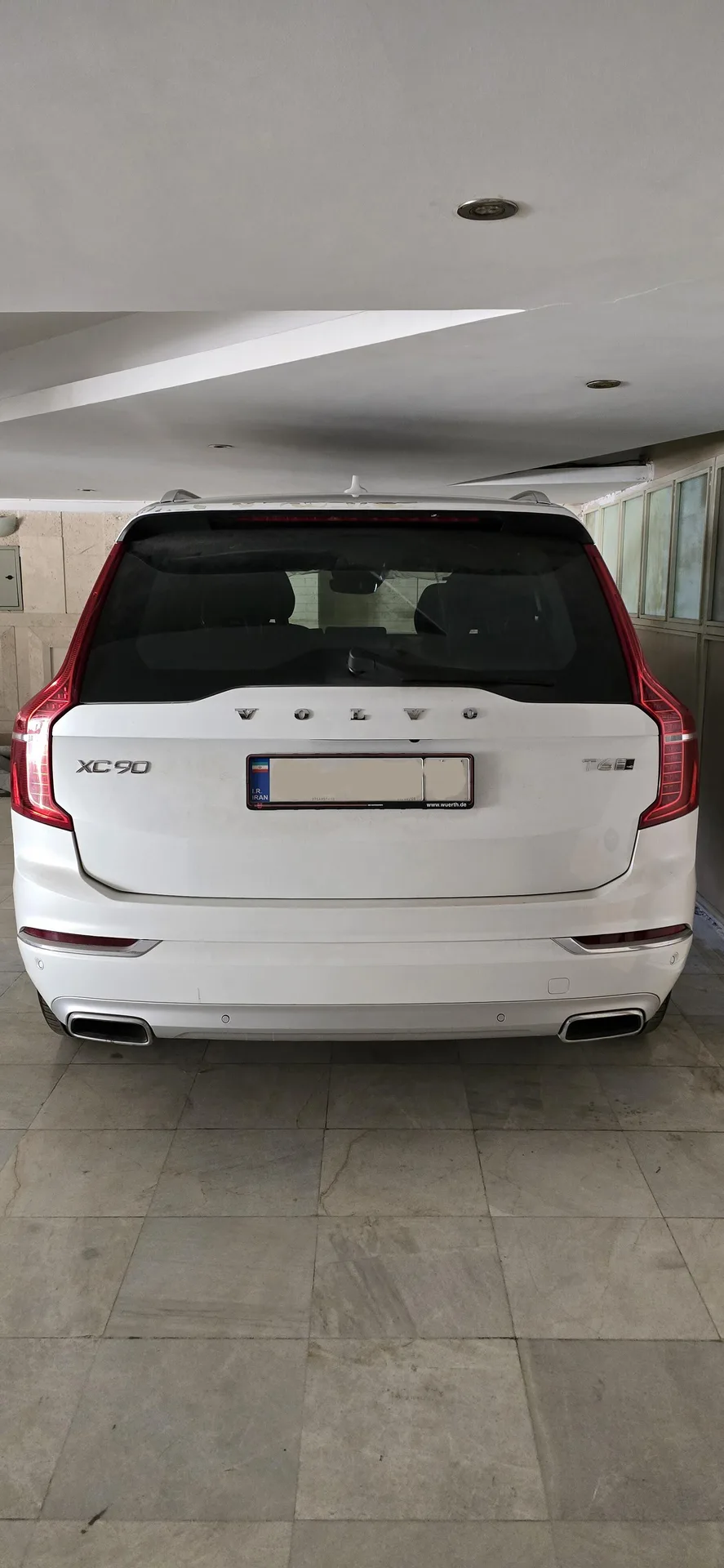 ولوو  XC90 4