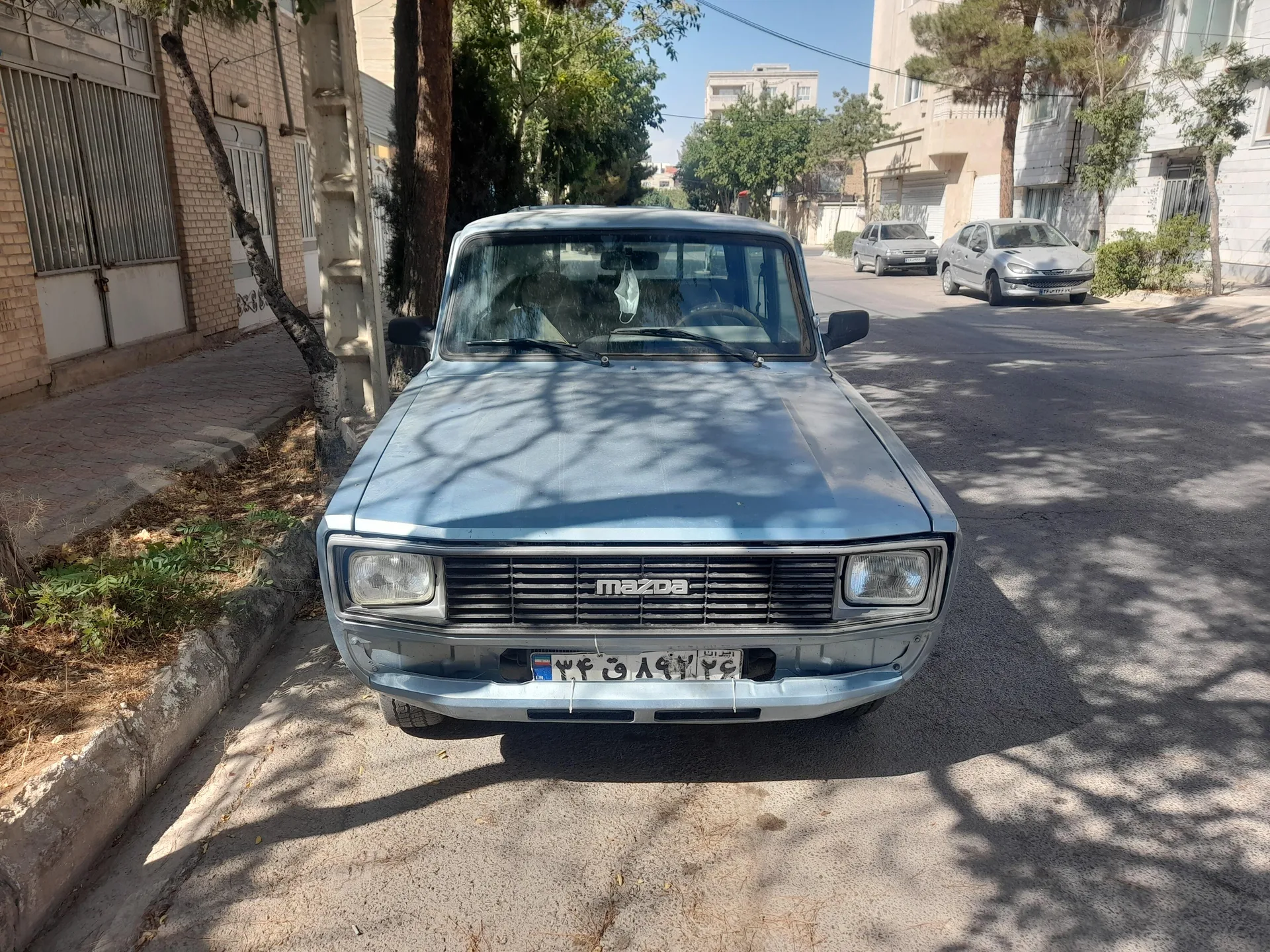 مزدا  وانت دوکابين 2