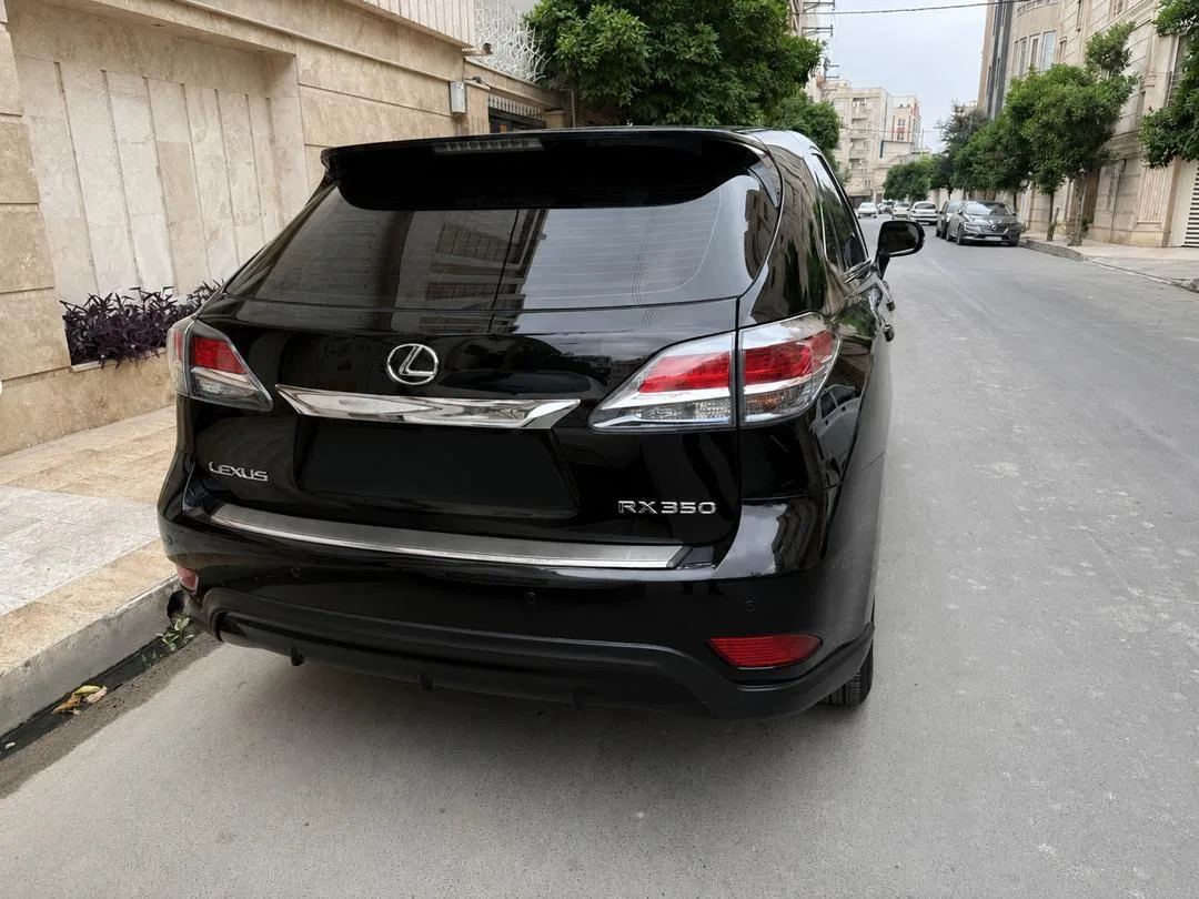 لکسوس RX