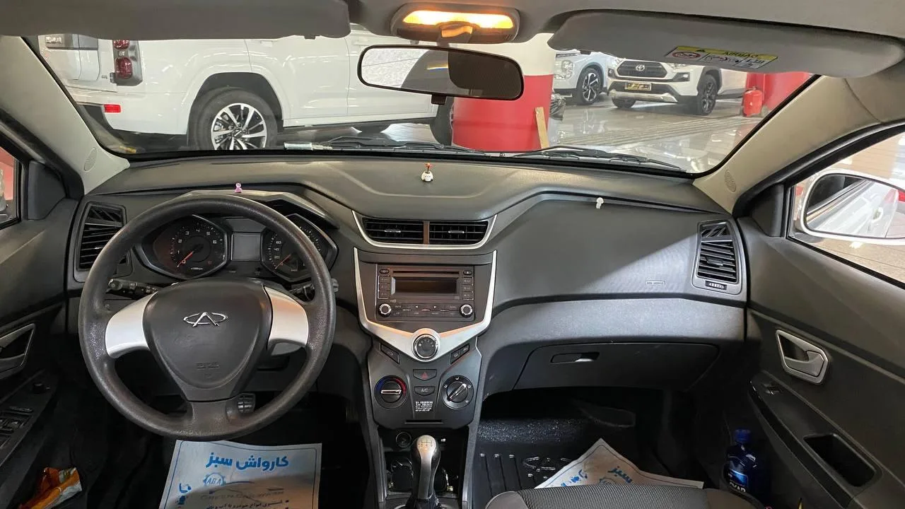 ام وی ام  315هاچ بک 3