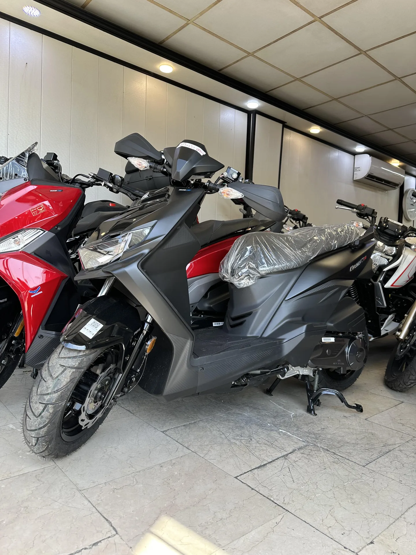 اس وای ام گلکسی CX 200