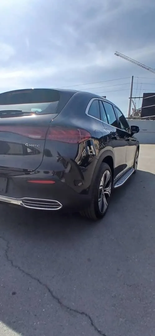 بنز  EQE SUV 3