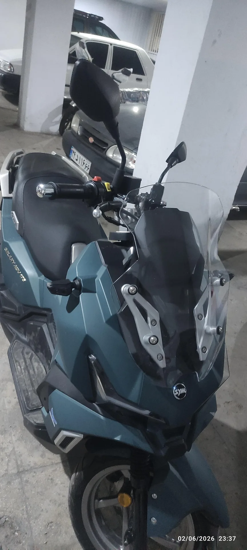 اس وای ام  ADV 175 2