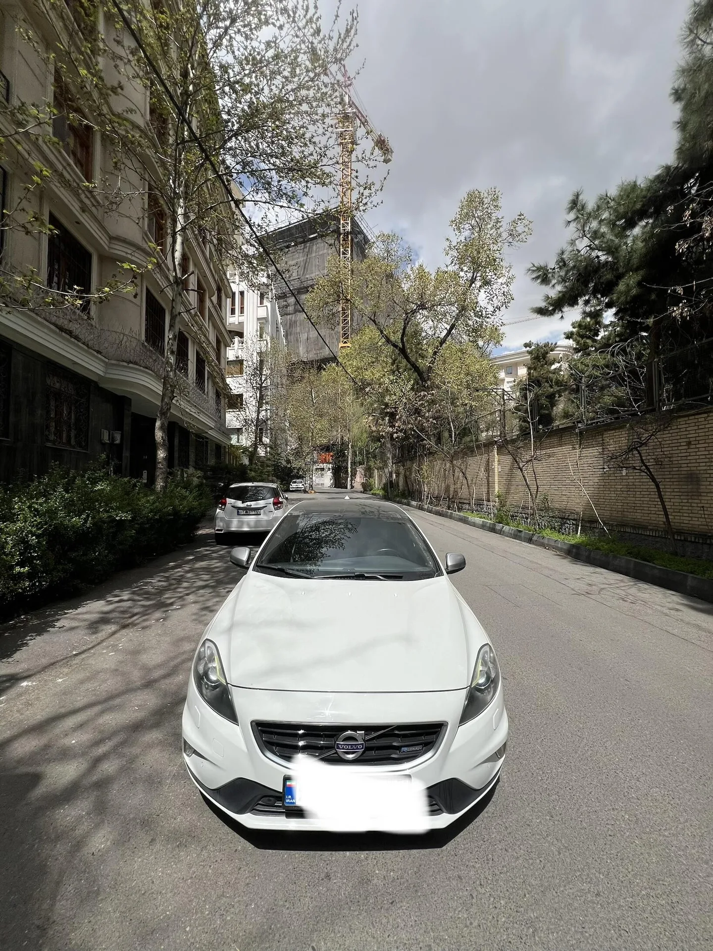 ولوو V40