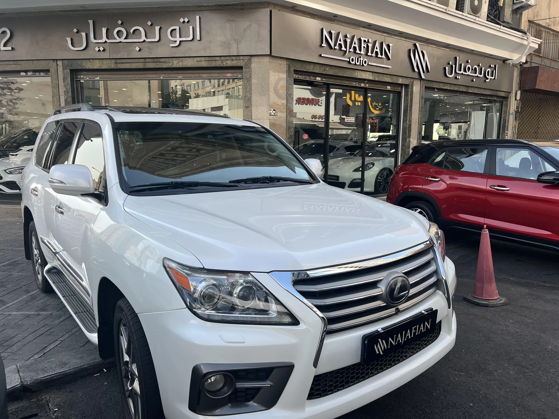 لکسوس  LX 2