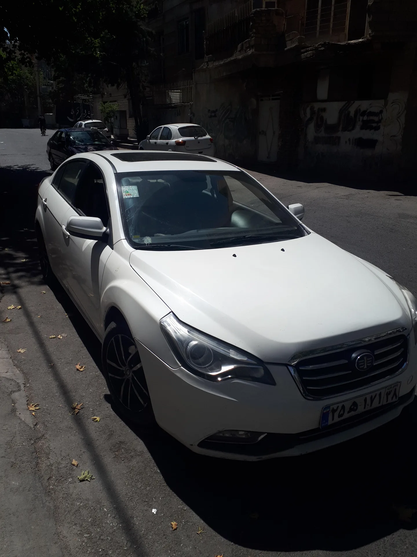 بسترن  B50F