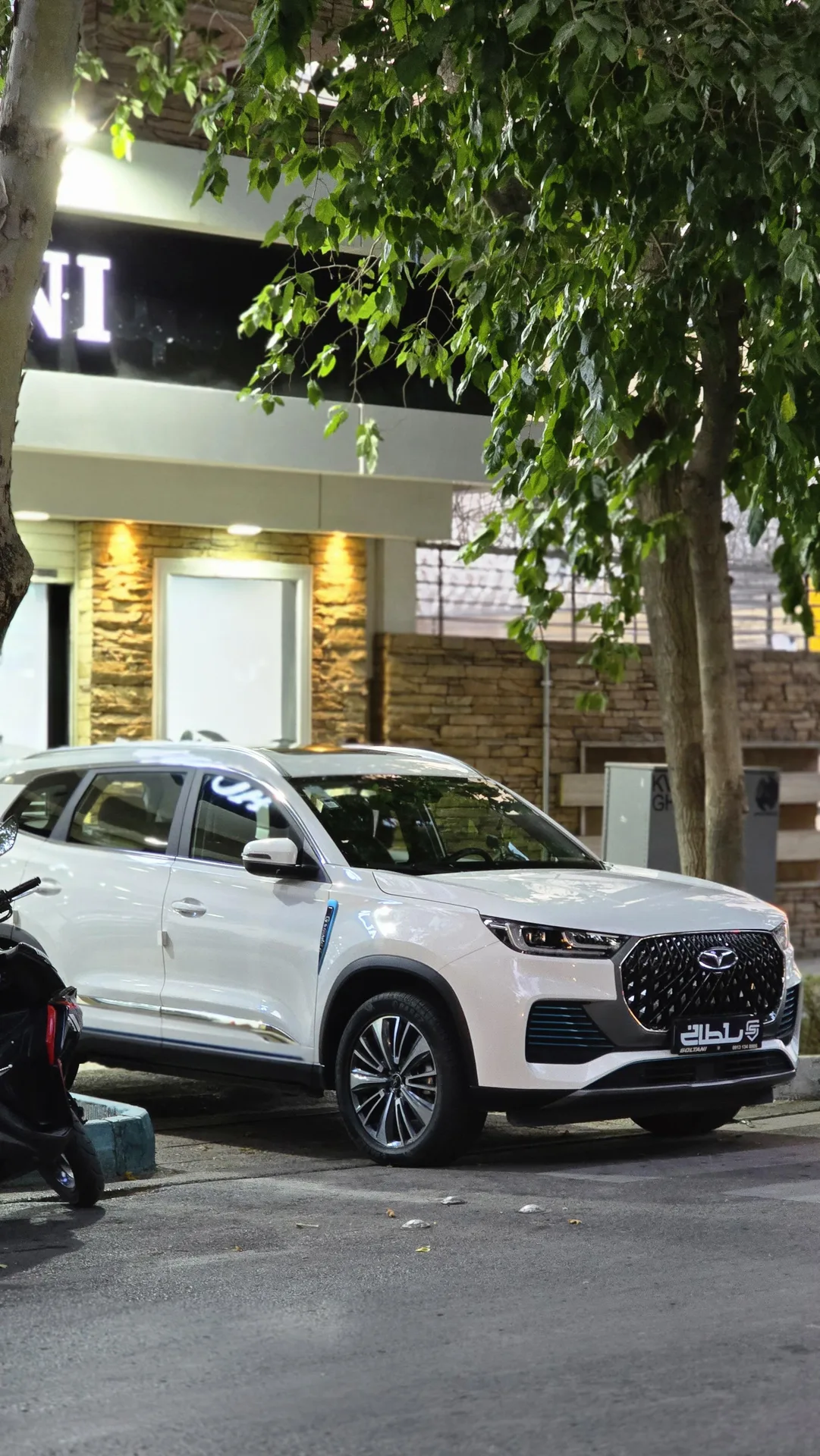 فونیکس تیگو 8 پرو هیبرید (F8 PRO PHEV)