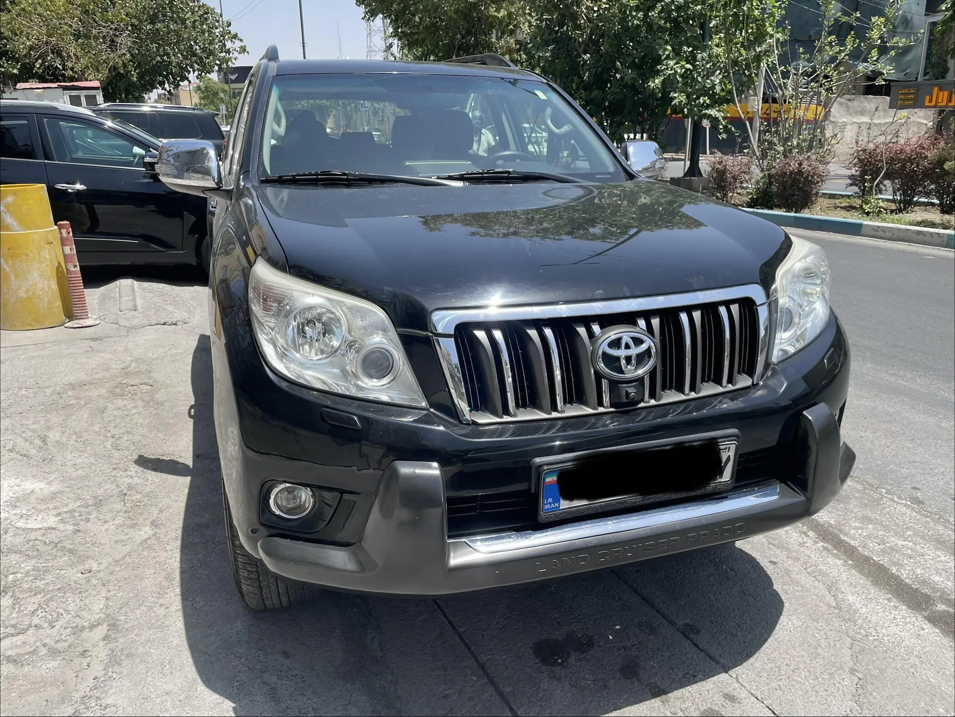 تویوتا پرادو دو در
