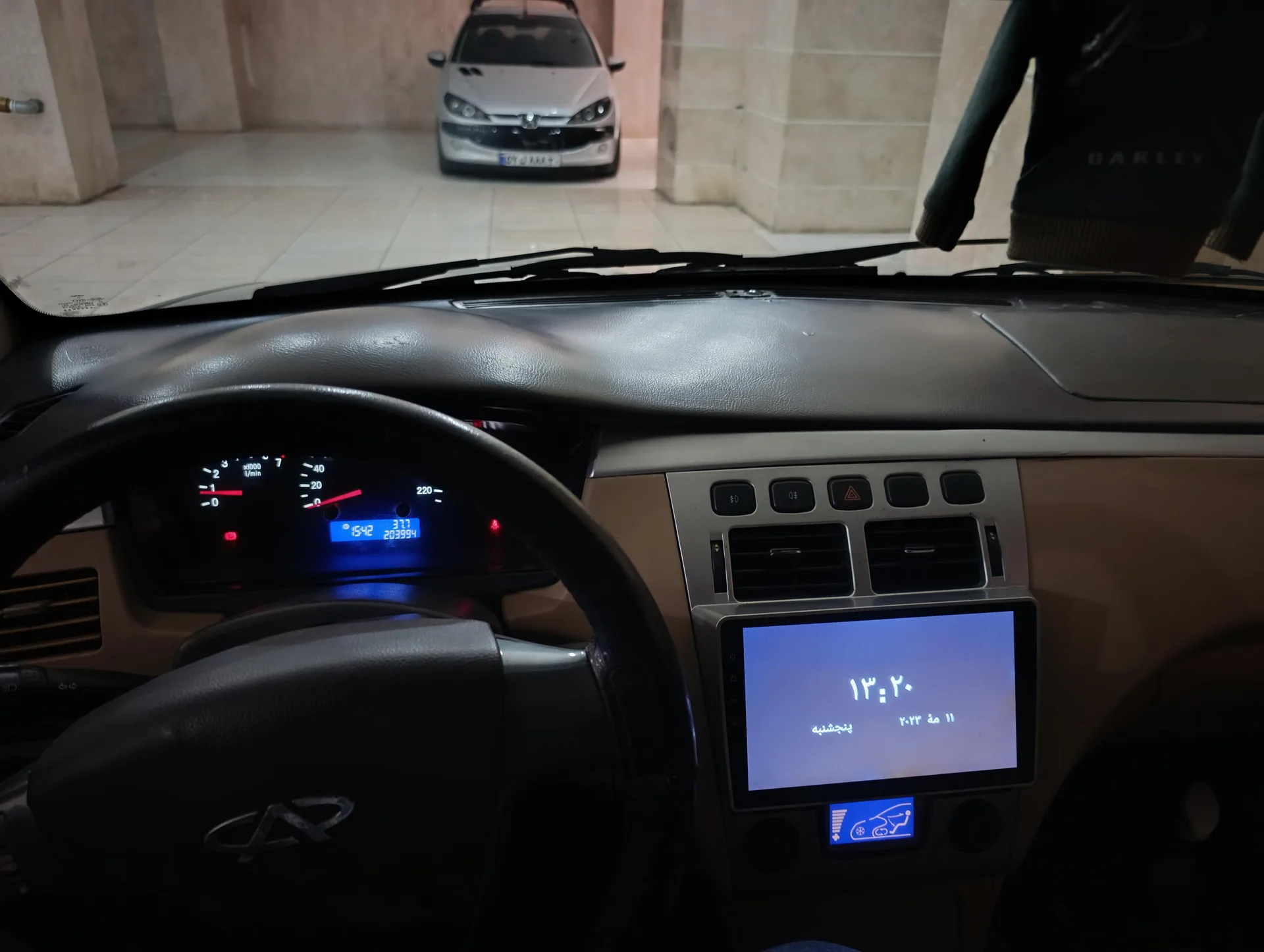 ام وی ام  530 2