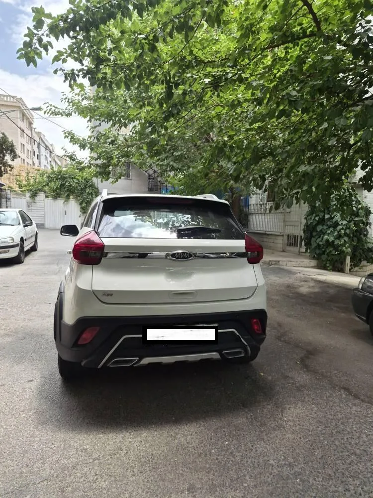 ام وی ام  X22 3
