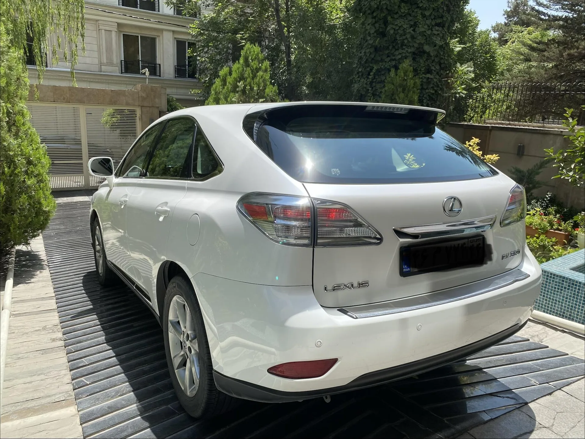 لکسوس  RX 2