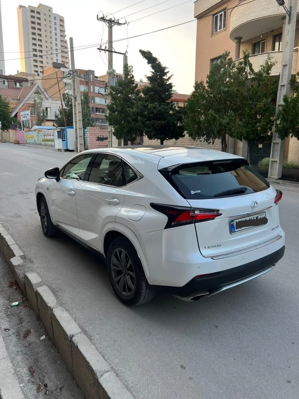 لکسوس  NX 3