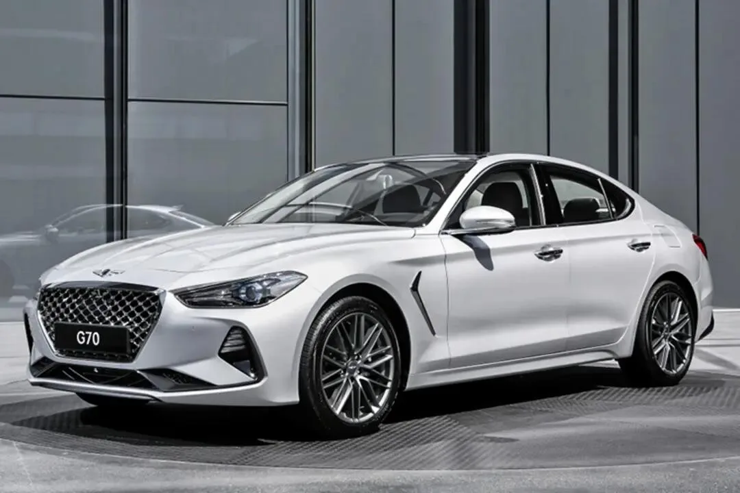 پیش فروش جنسیس  GV70
