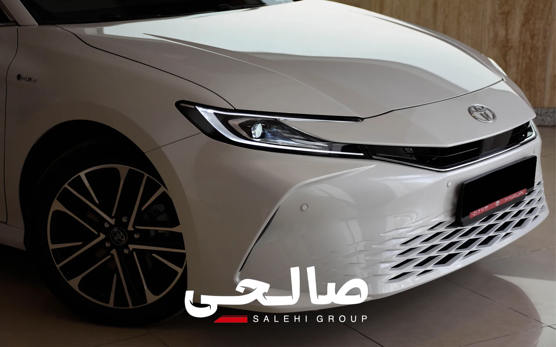 تویوتا کمری هیبرید