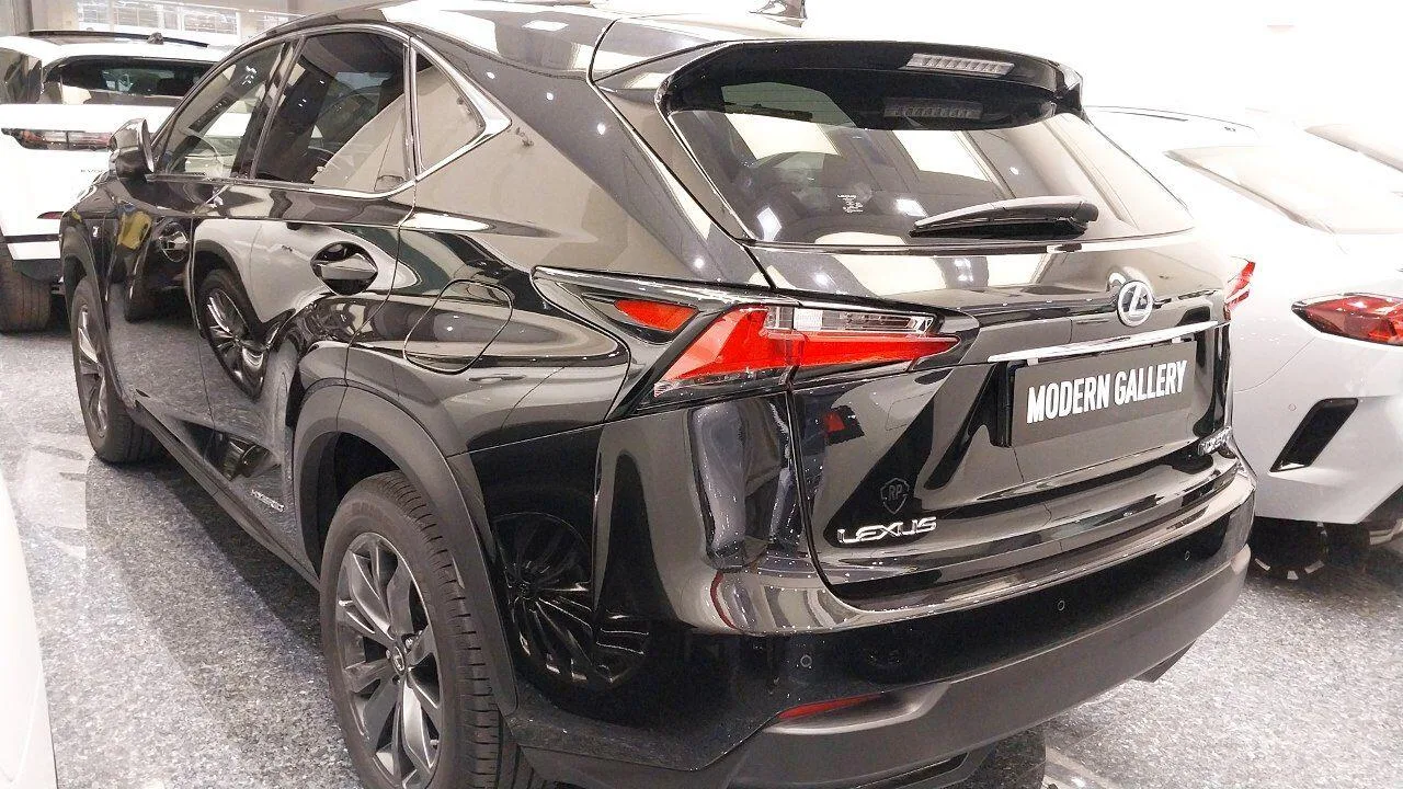 لکسوس  NX هیبرید 4