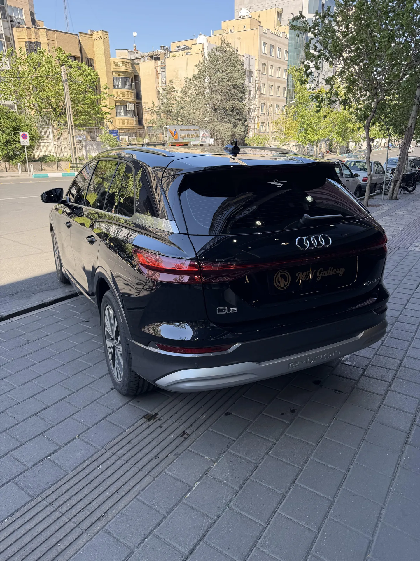آئودی  Q5 e-tron 2