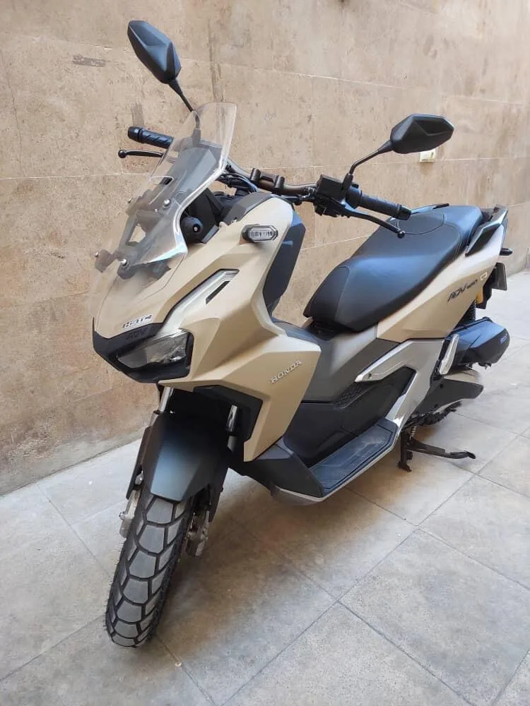 هوندا  ADV 160