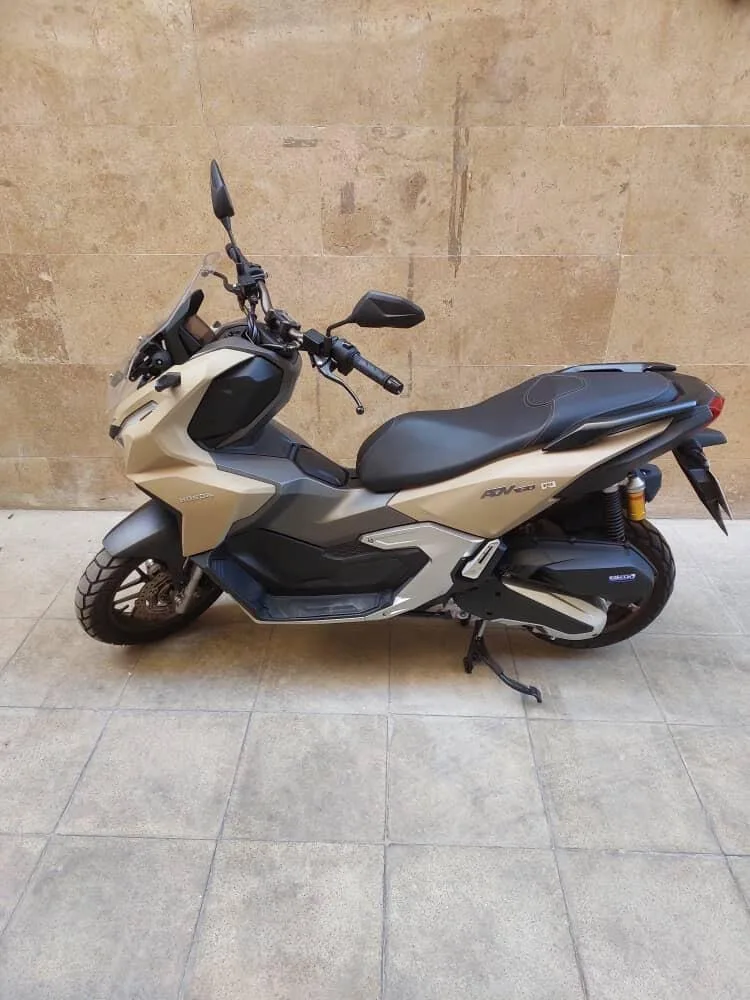 هوندا  ADV 160 3