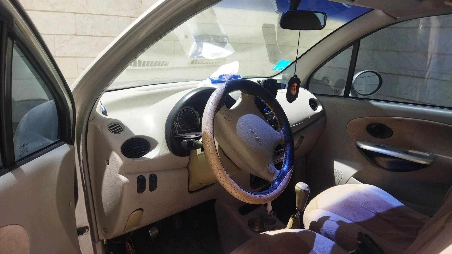 ام وی ام  110 3