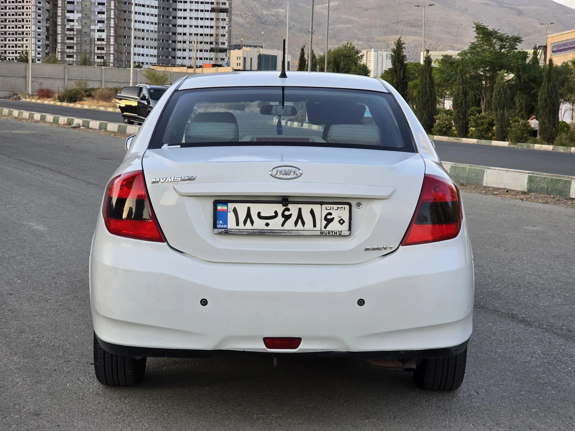 ام وی ام  550 4