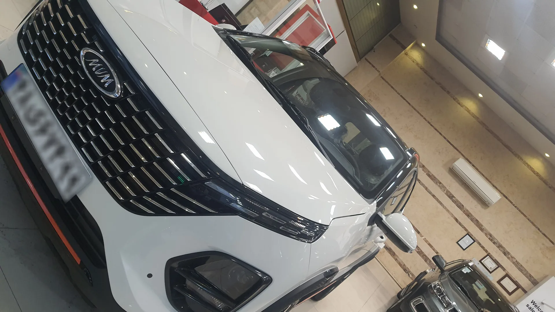 ام وی ام X33 کراس