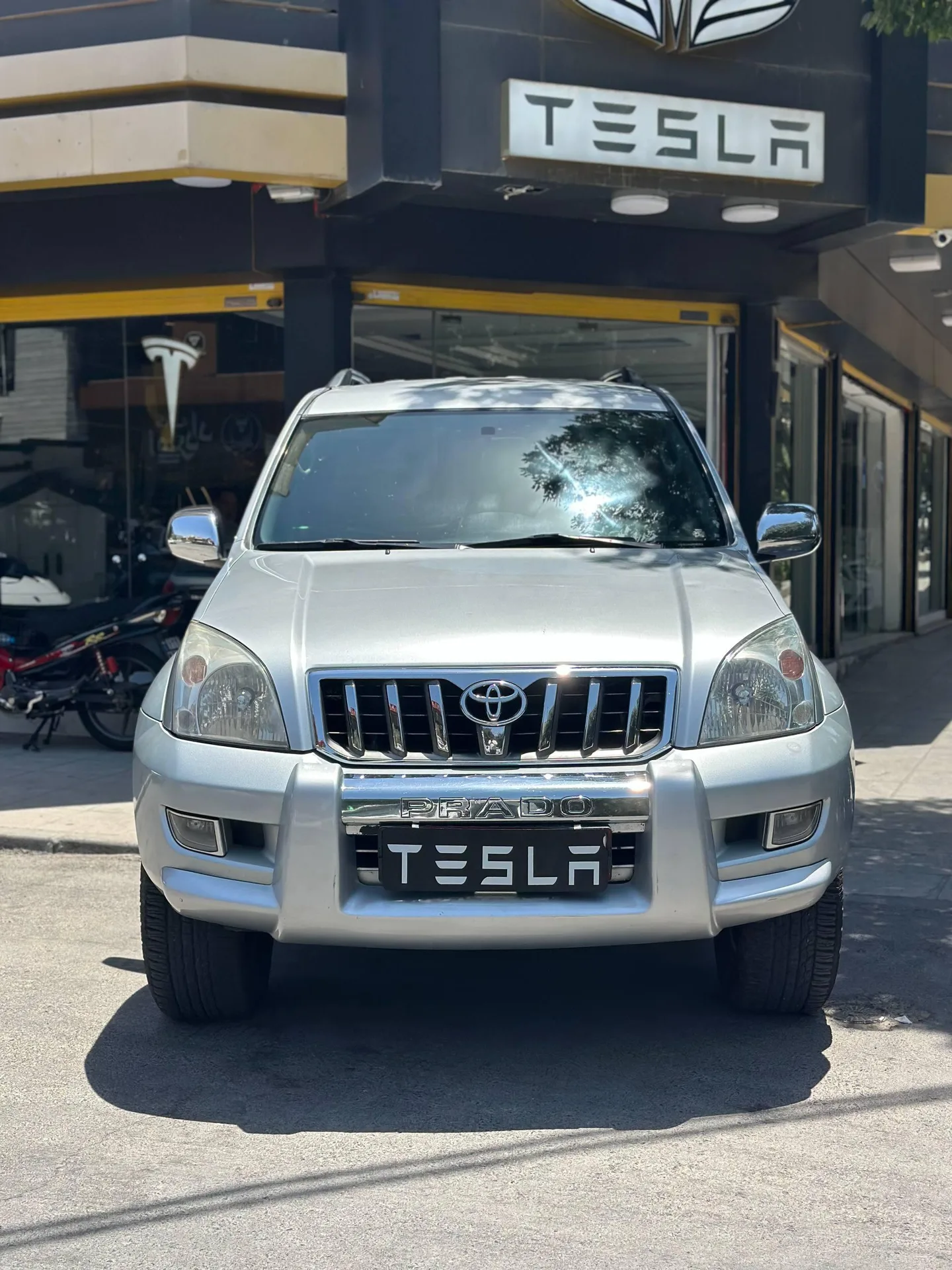 تویوتا پرادو چهار در