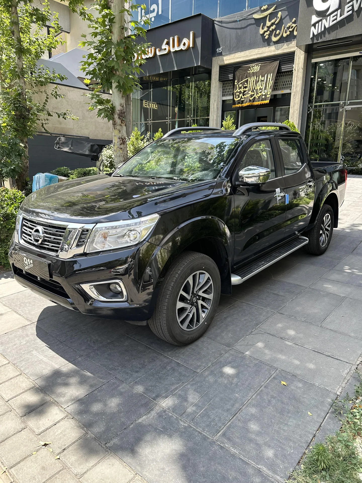 نیسان  ناوارا 3