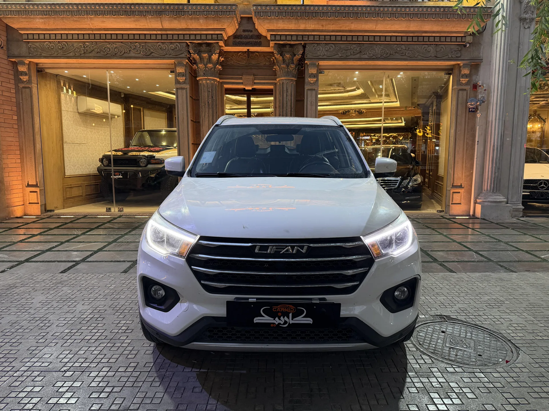 لیفان X70