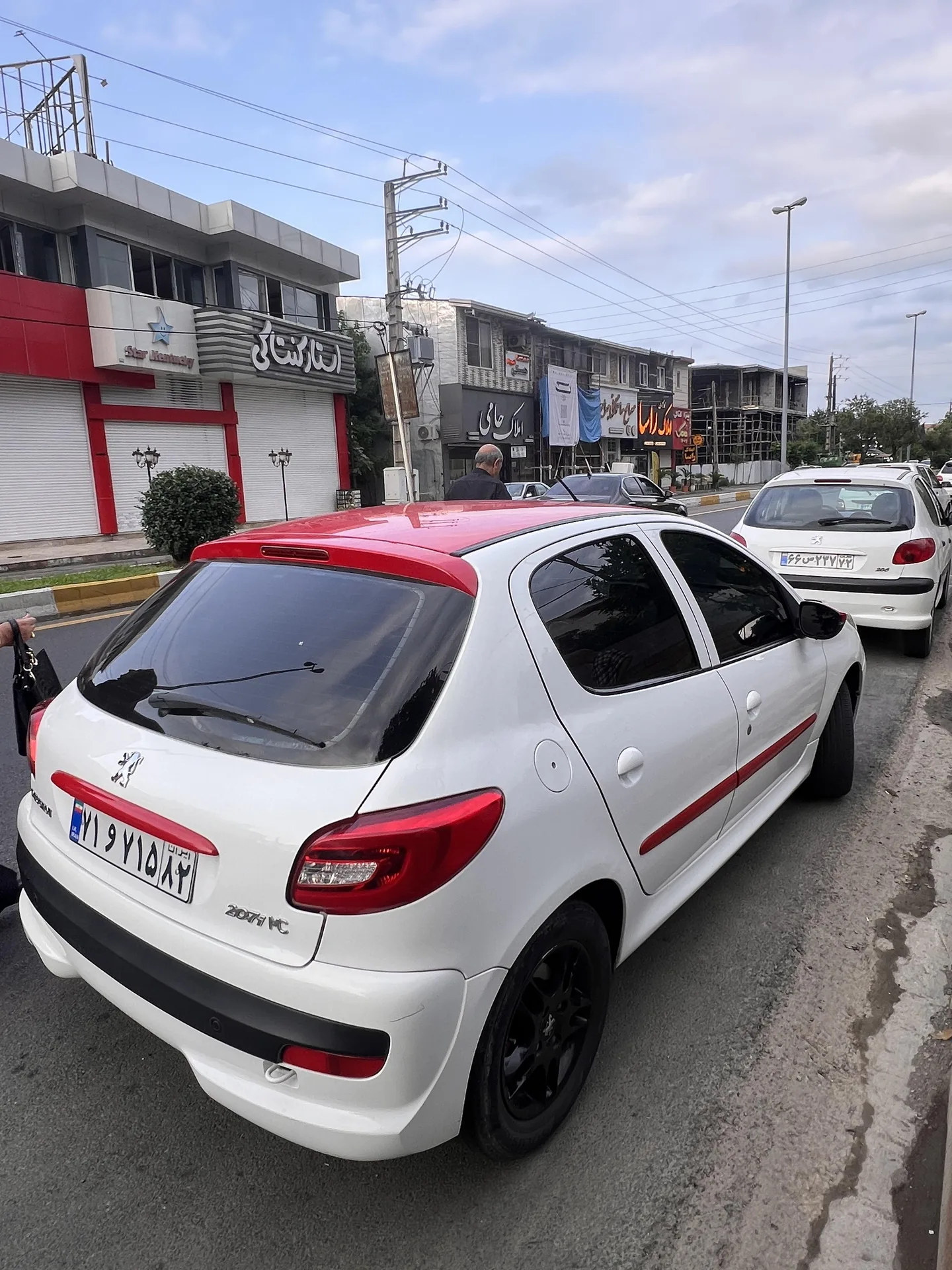 پژو  207 2