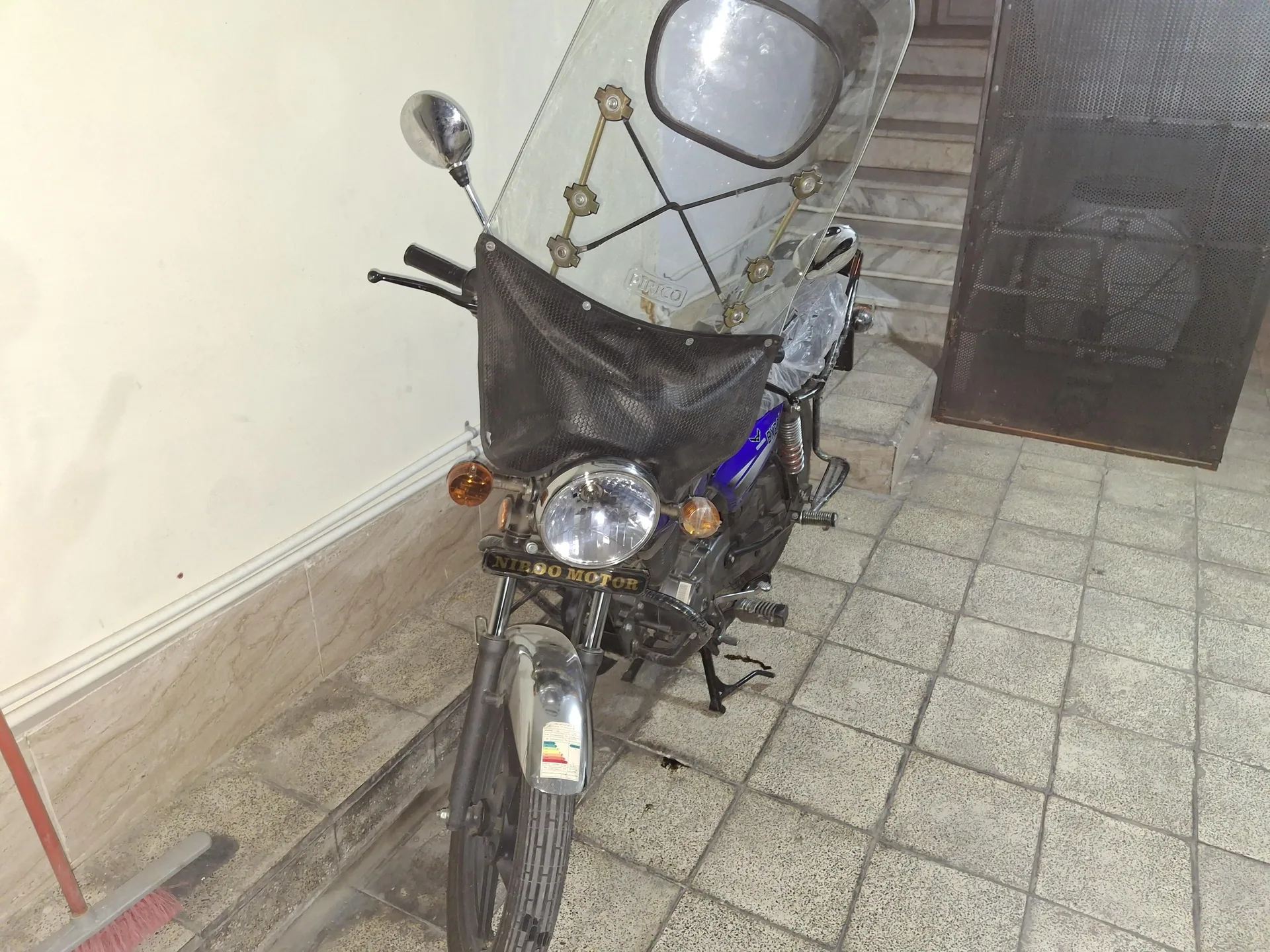 نیرو موتور شیراز  بوکسر BX 200 2