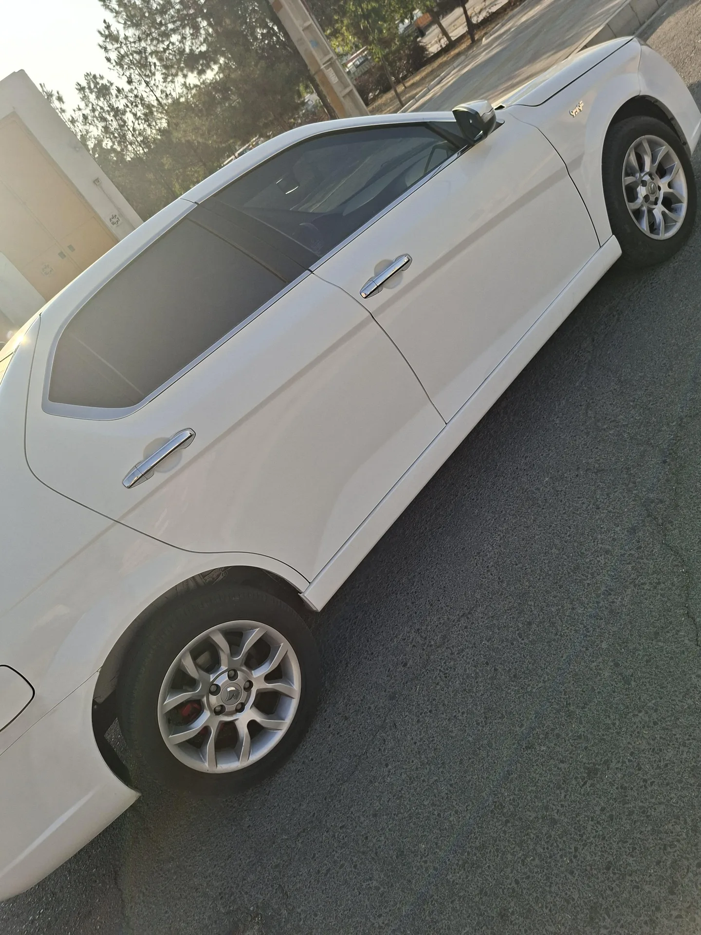 دنا  پلاس EF7 4