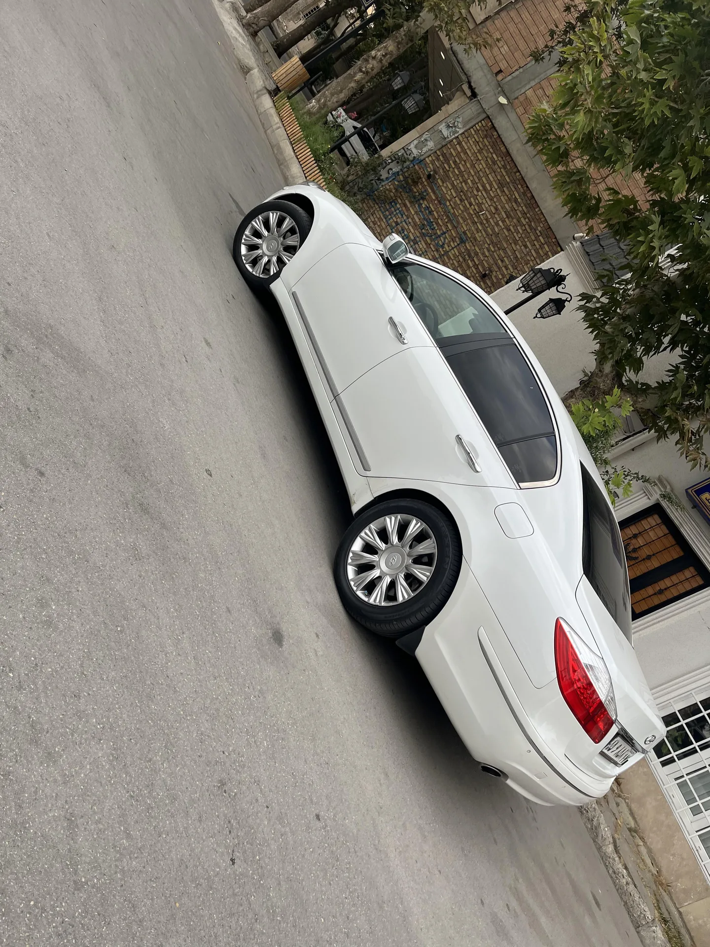 هیوندای  جنسیس