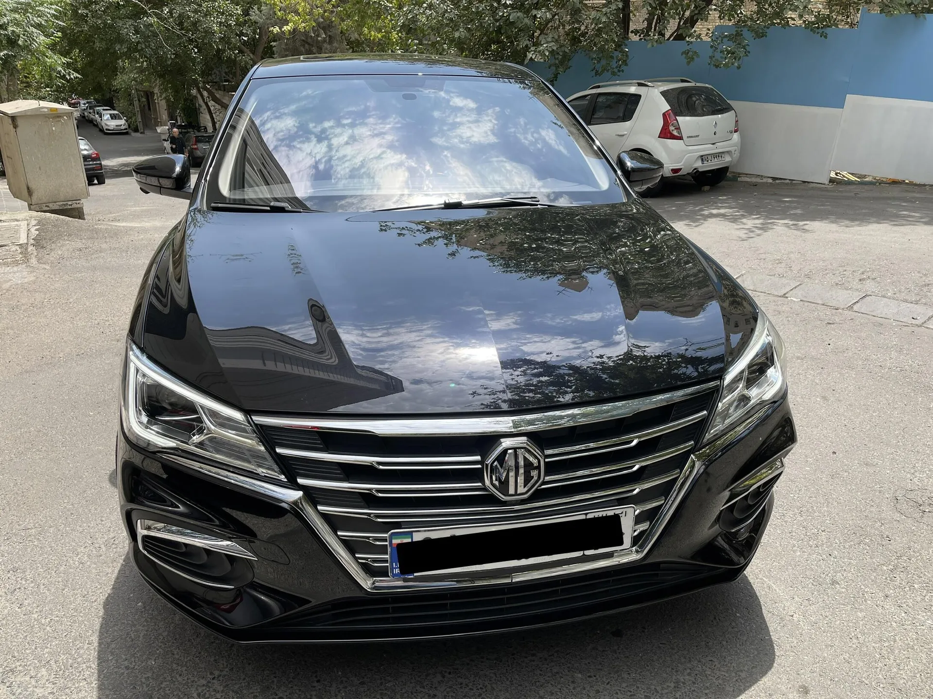 ام جی  5 4