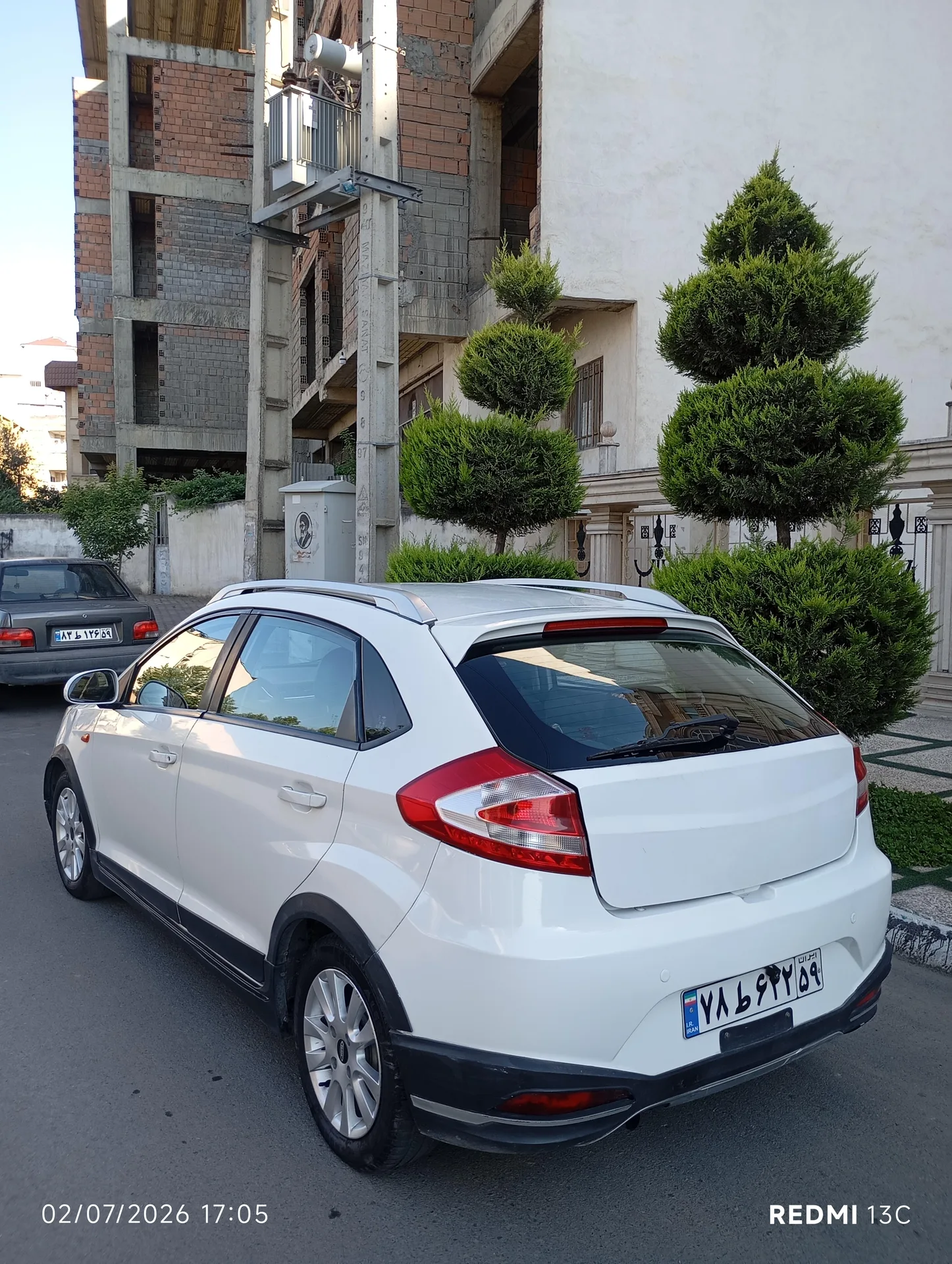 ام وی ام  315هاچ بک 2