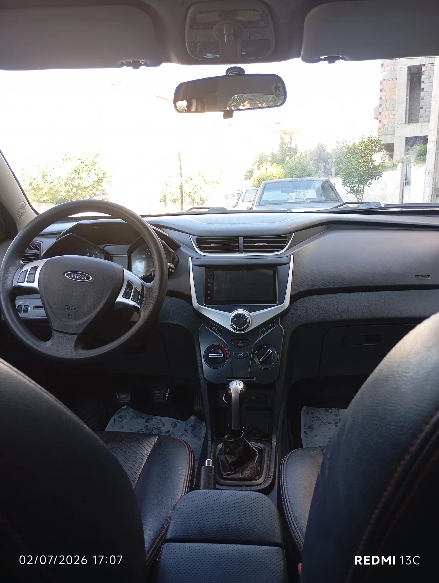 ام وی ام  315هاچ بک 4