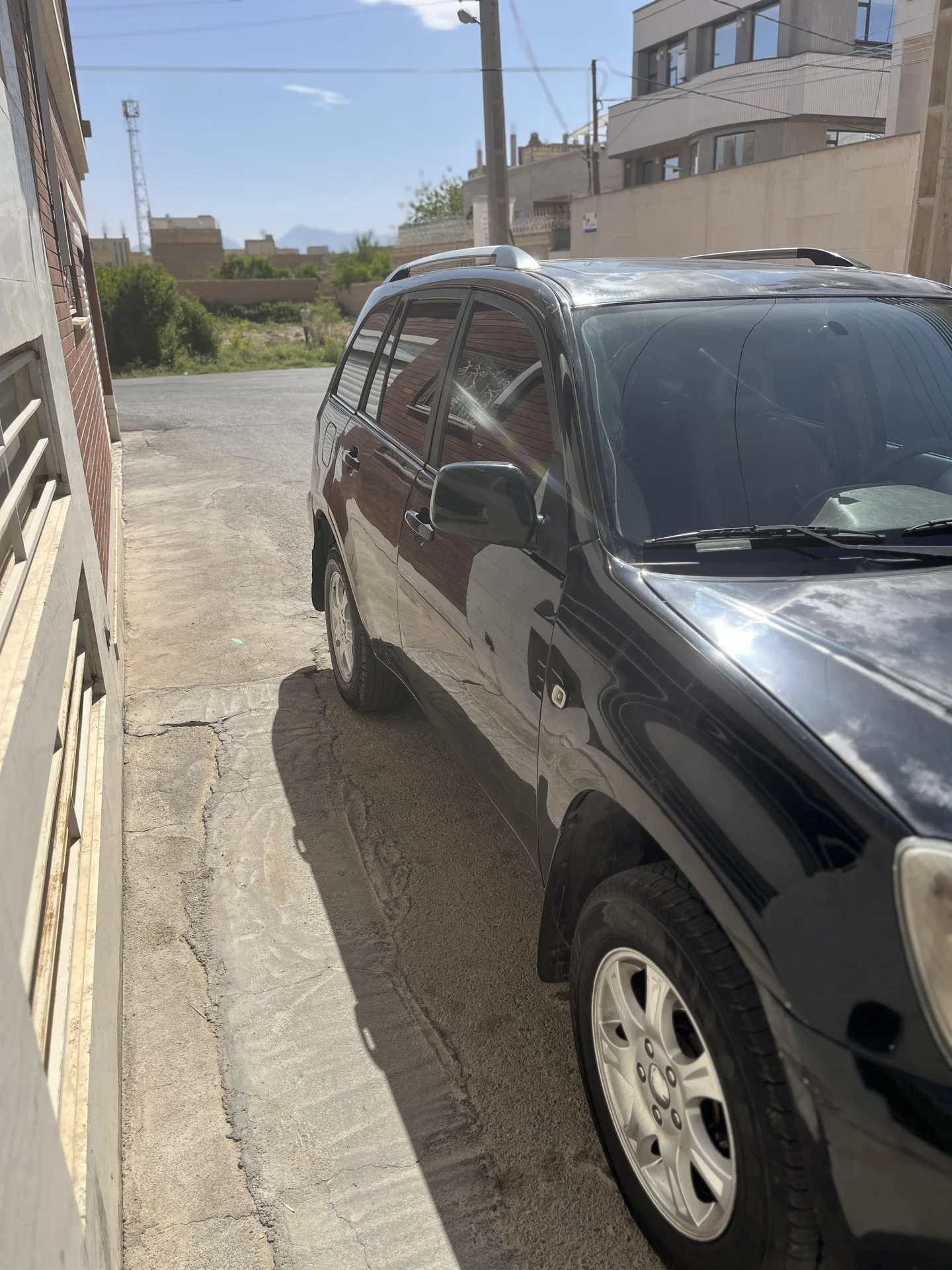 ام وی ام  X33 4