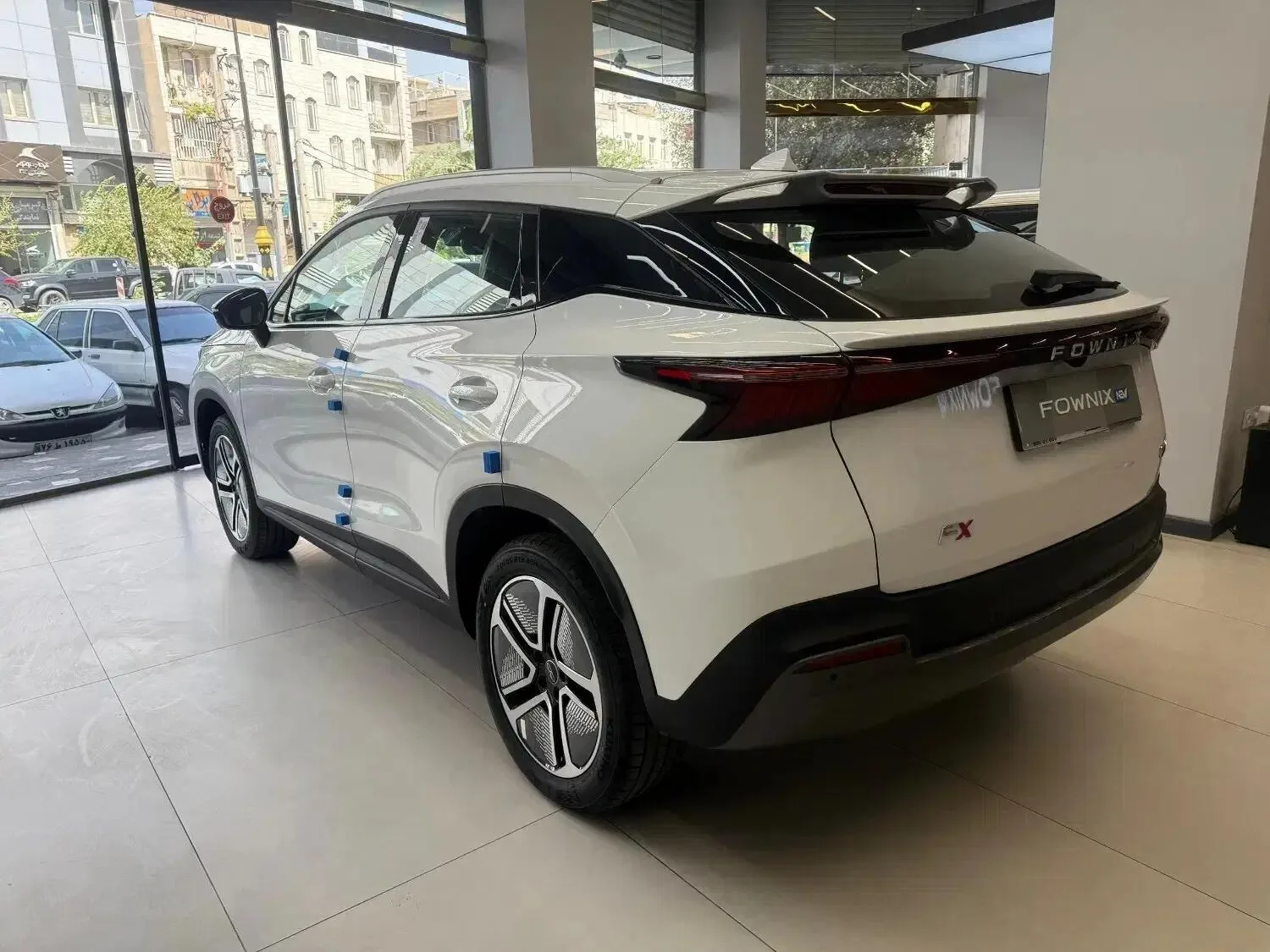 فونیکس  FX EV 3