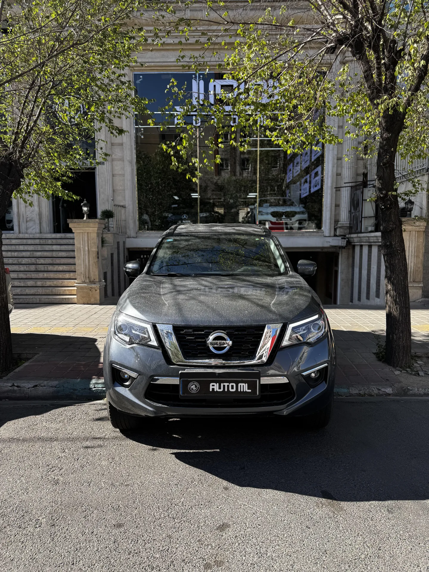 نیسان ترا