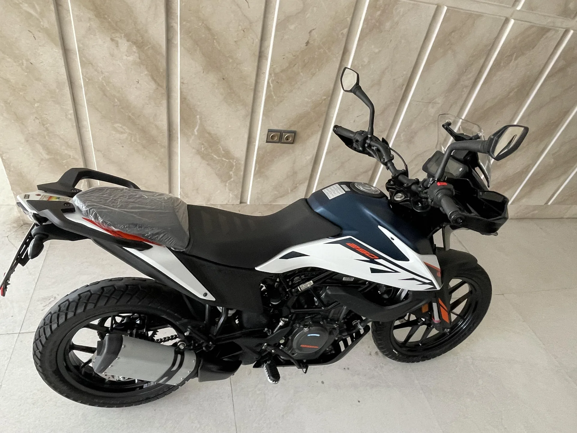 کی تی ام ادونچر 250