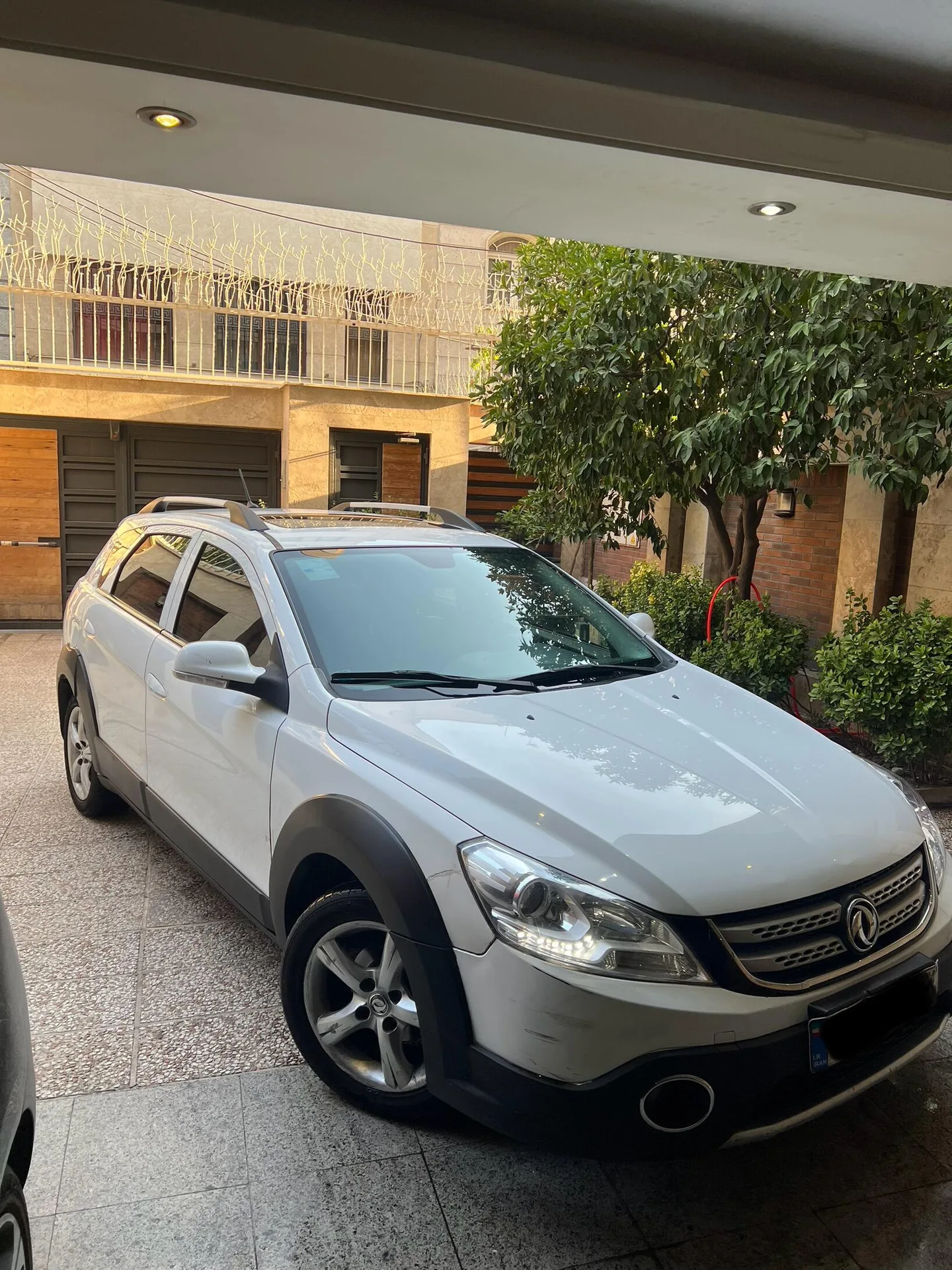 دانگ فنگ  H30 کراس 4