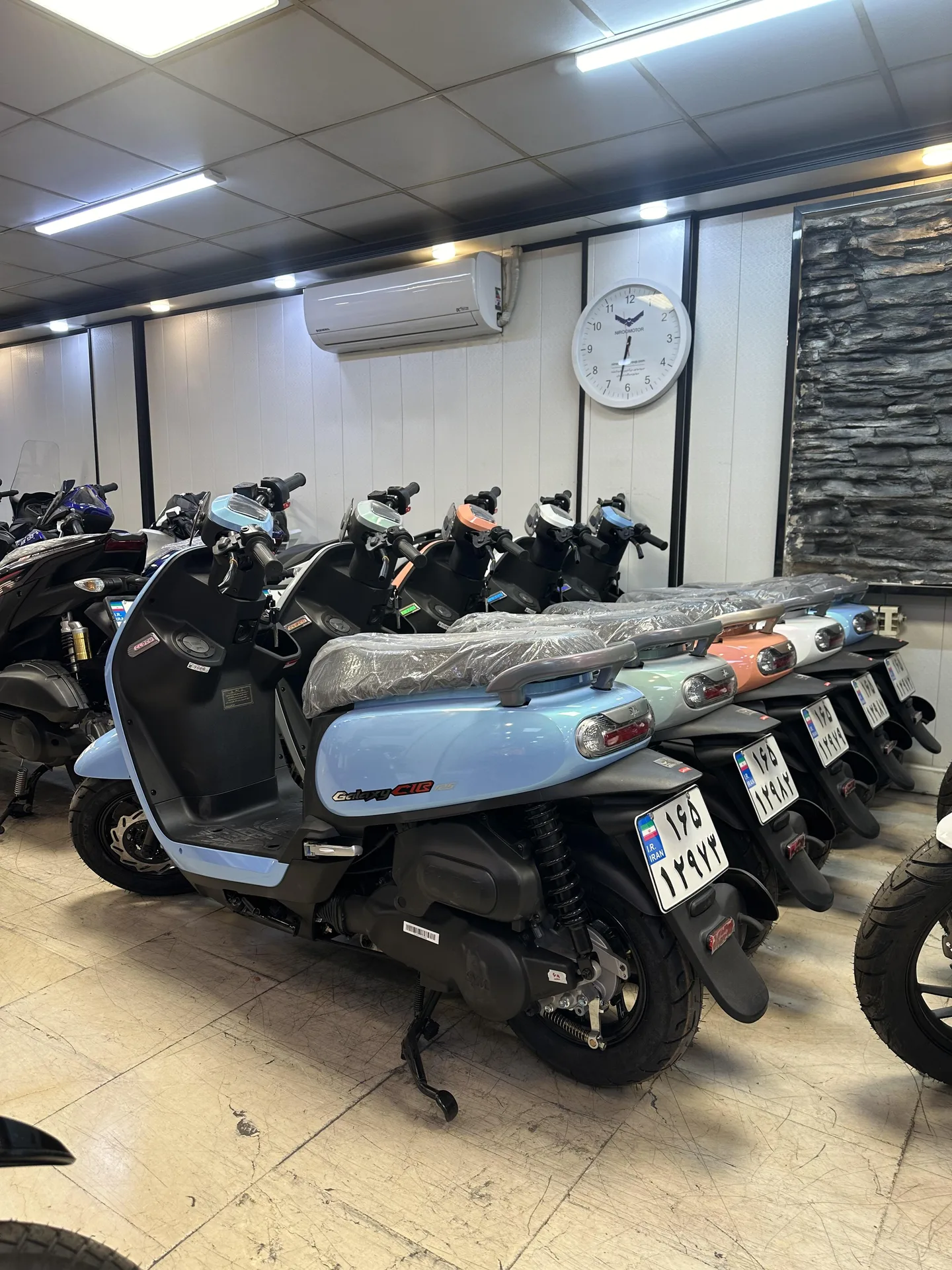 اس وای ام  گلکسی CLB125 4