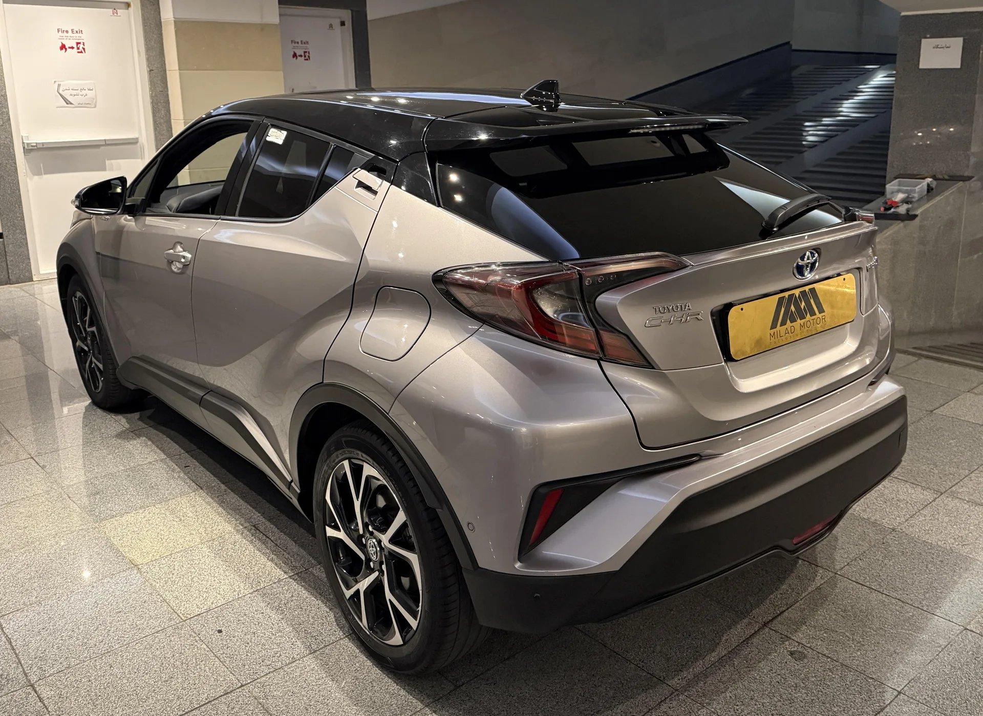 تویوتا  C-HR 2