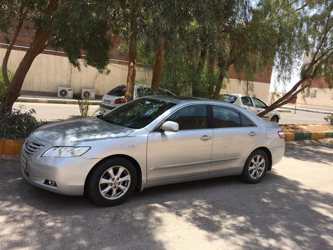 تویوتا کمری