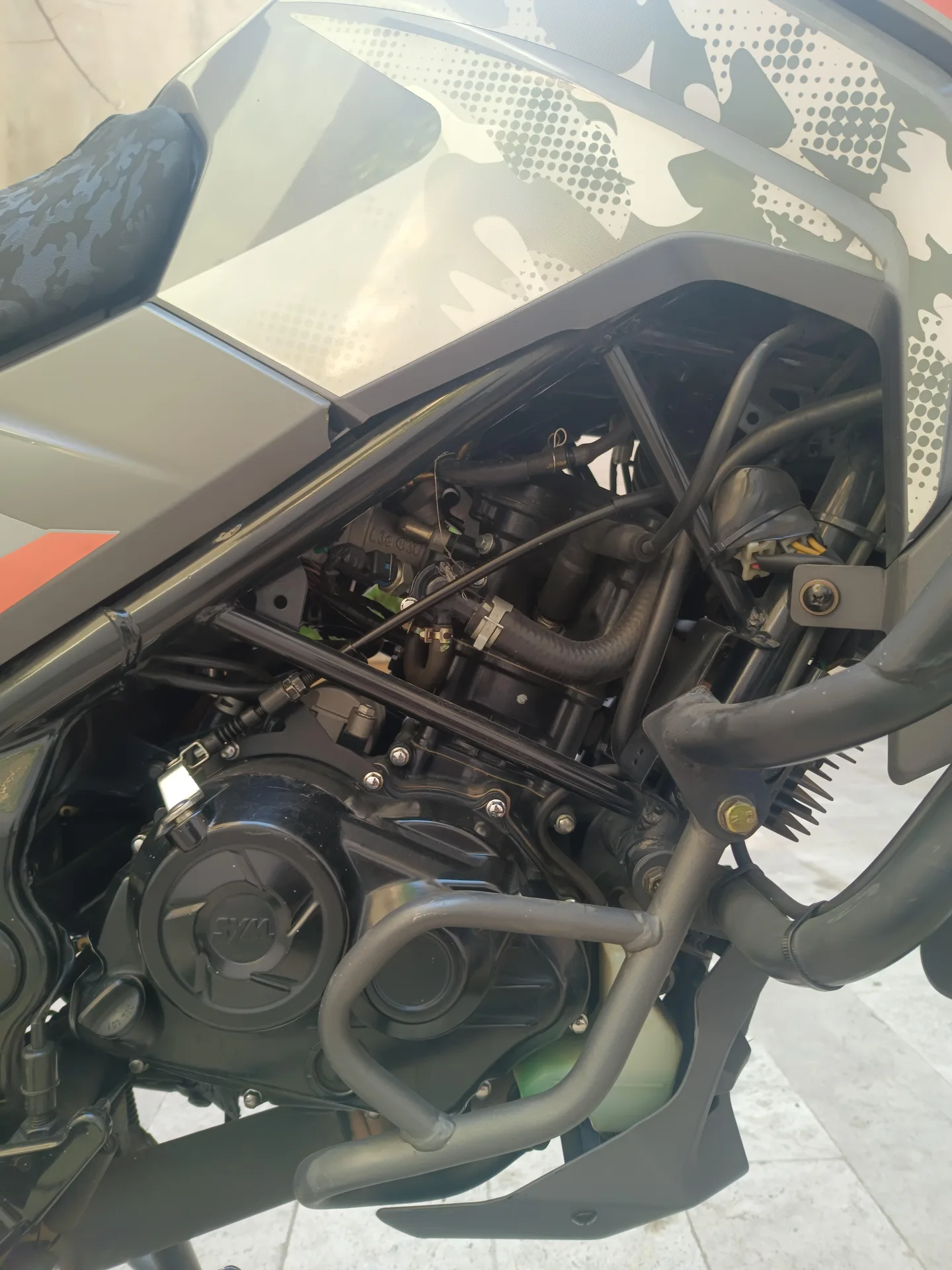 اس وای ام  گلکسی NH 180 4