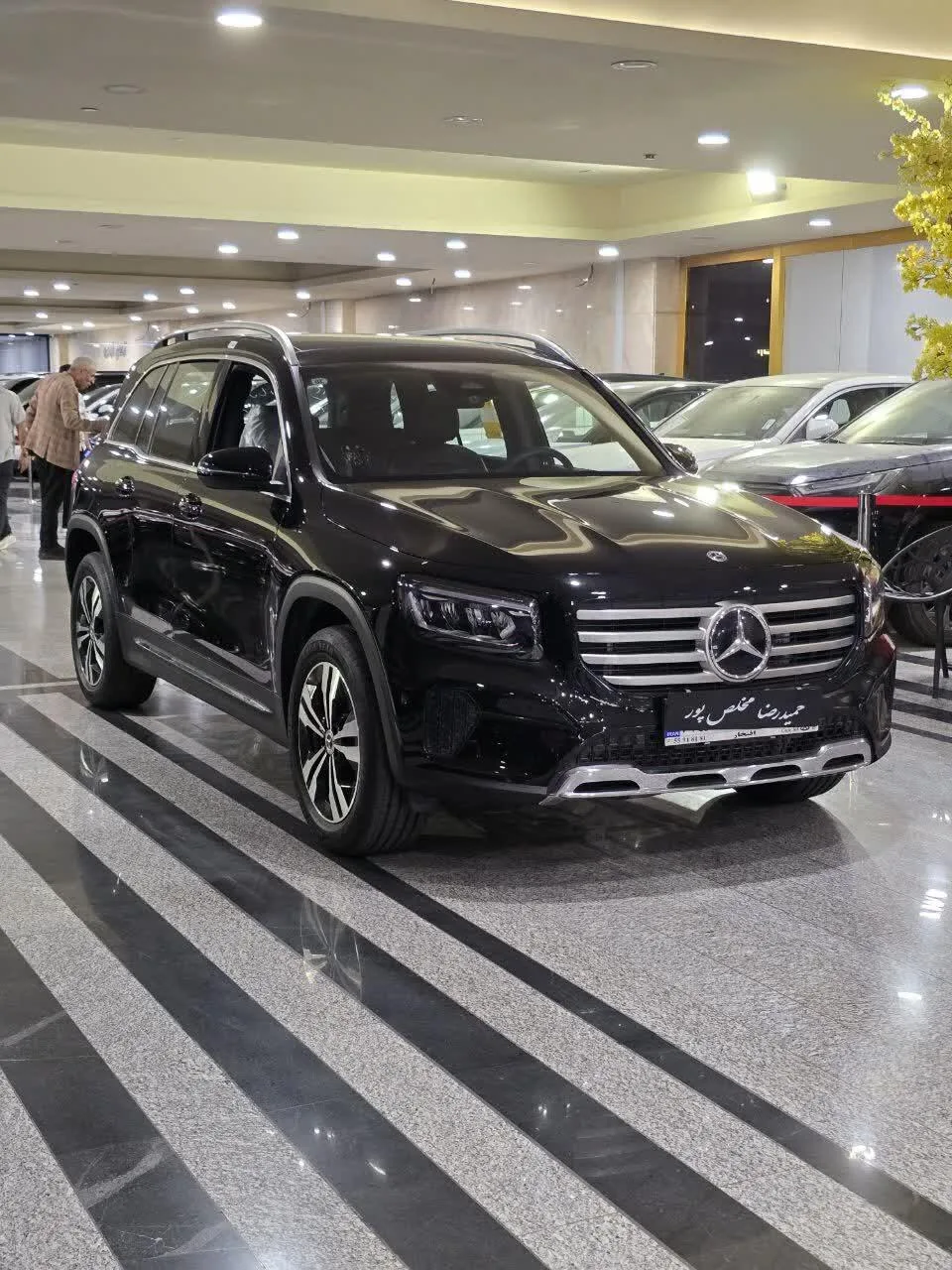 بنز کلاس GLB