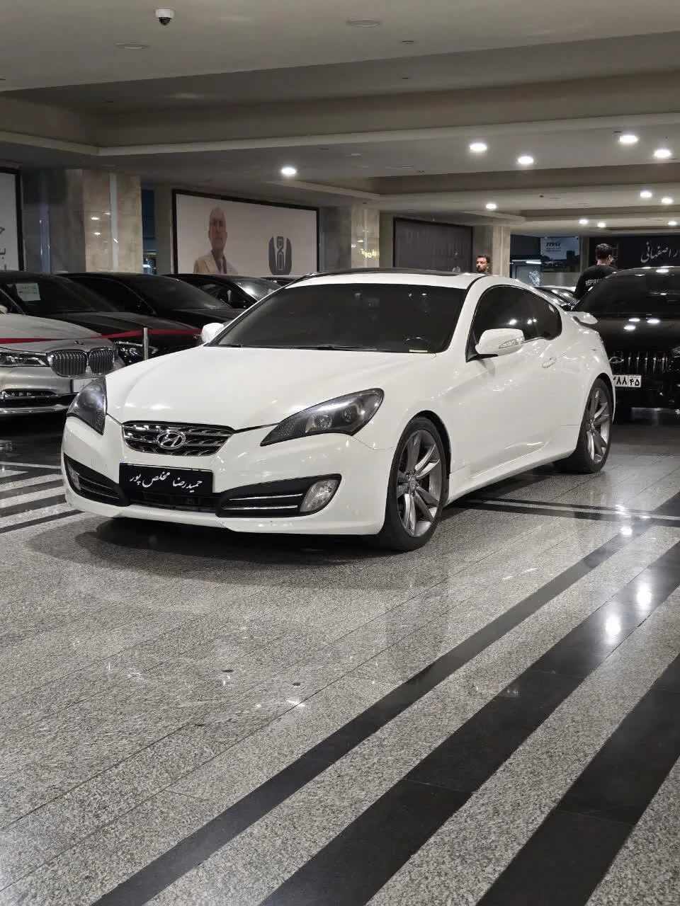 هیوندای  جنسیس 2